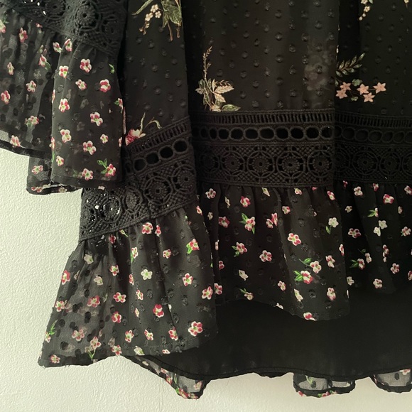 SOLD - Maeve Anthropologie Floral Blouse - Picture 5 of 8
